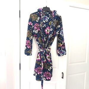 Vera Bradley Hooded Bathrobe with Sash Women's S/M Blue African Violet Plush